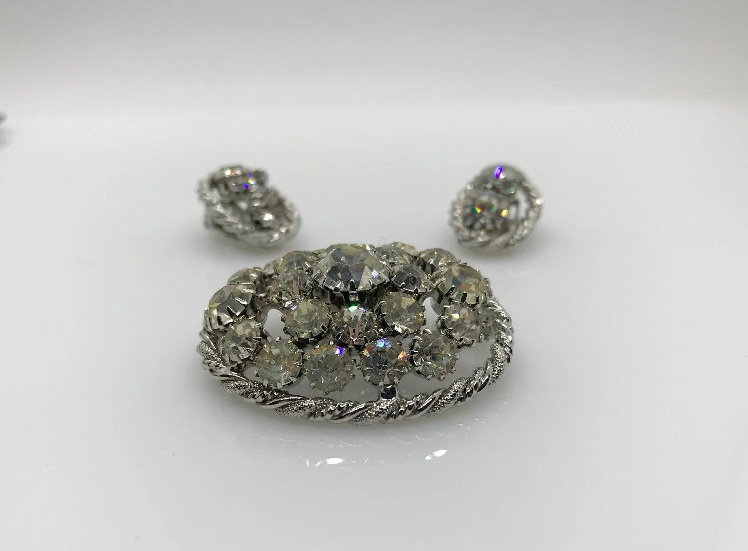 Bright Vintage Domed Oval Rhinestone Brooch and Earrings Set