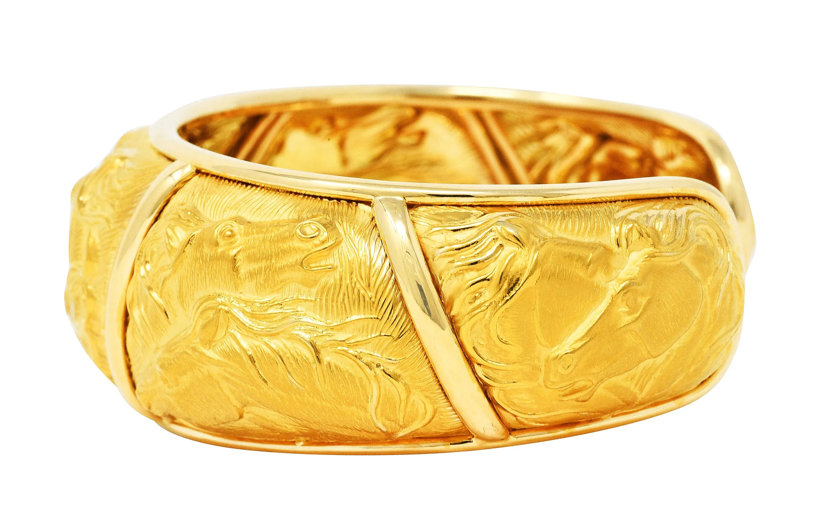 Carrera y Carrera 18 Karat Yellow Gold Ecuestre Horse Cuff Bracelet