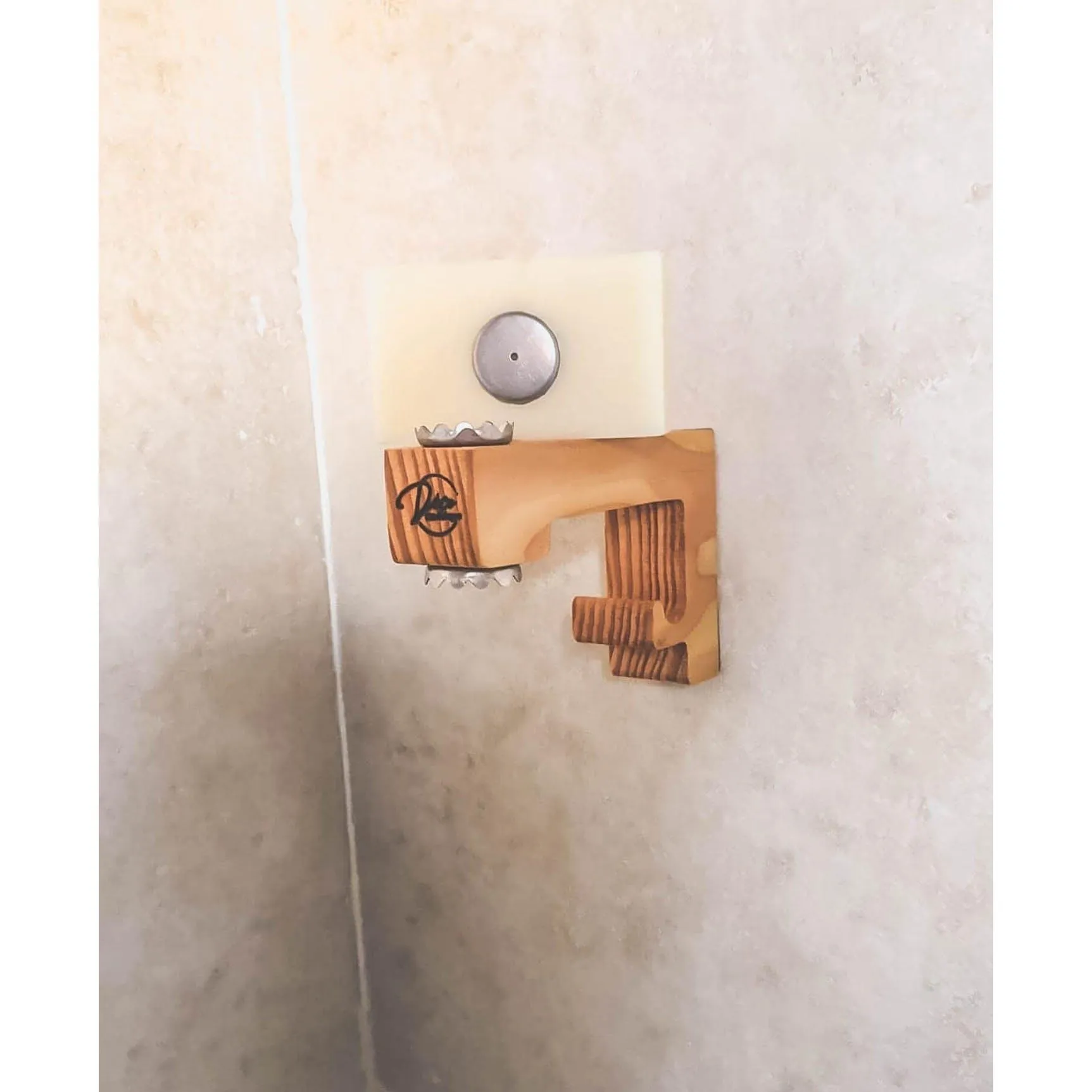 Double soap holder