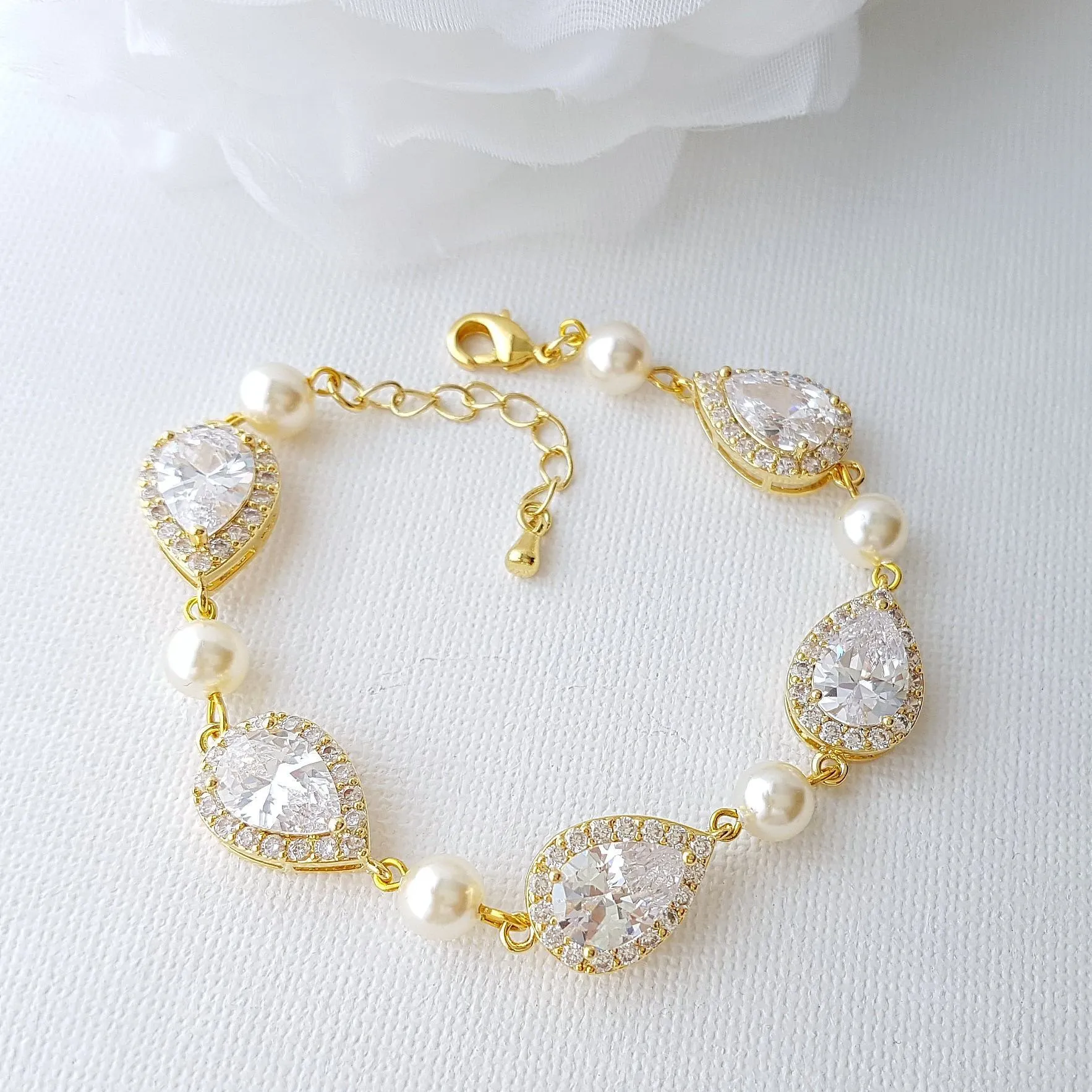 Gold and Pearl Bracelet-Emma