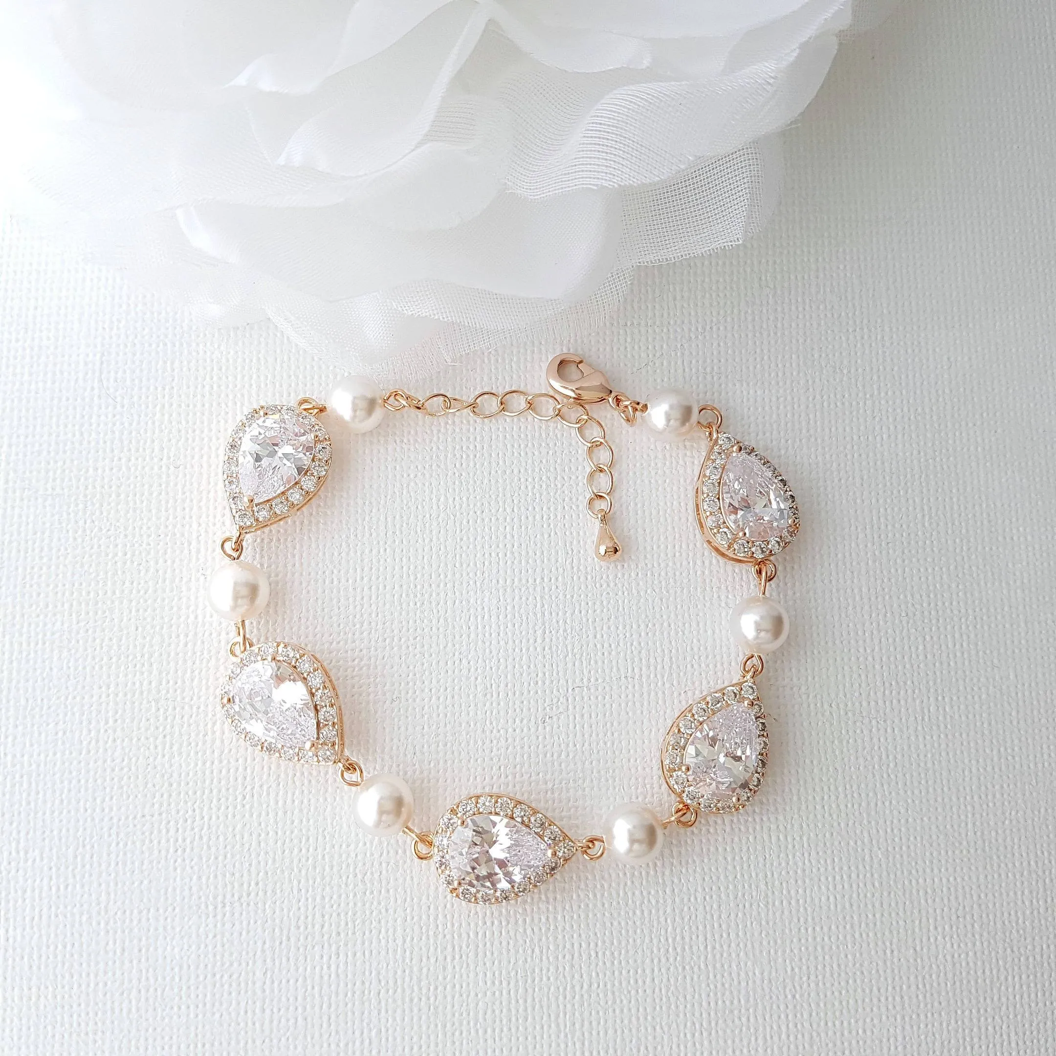 Gold and Pearl Bracelet-Emma