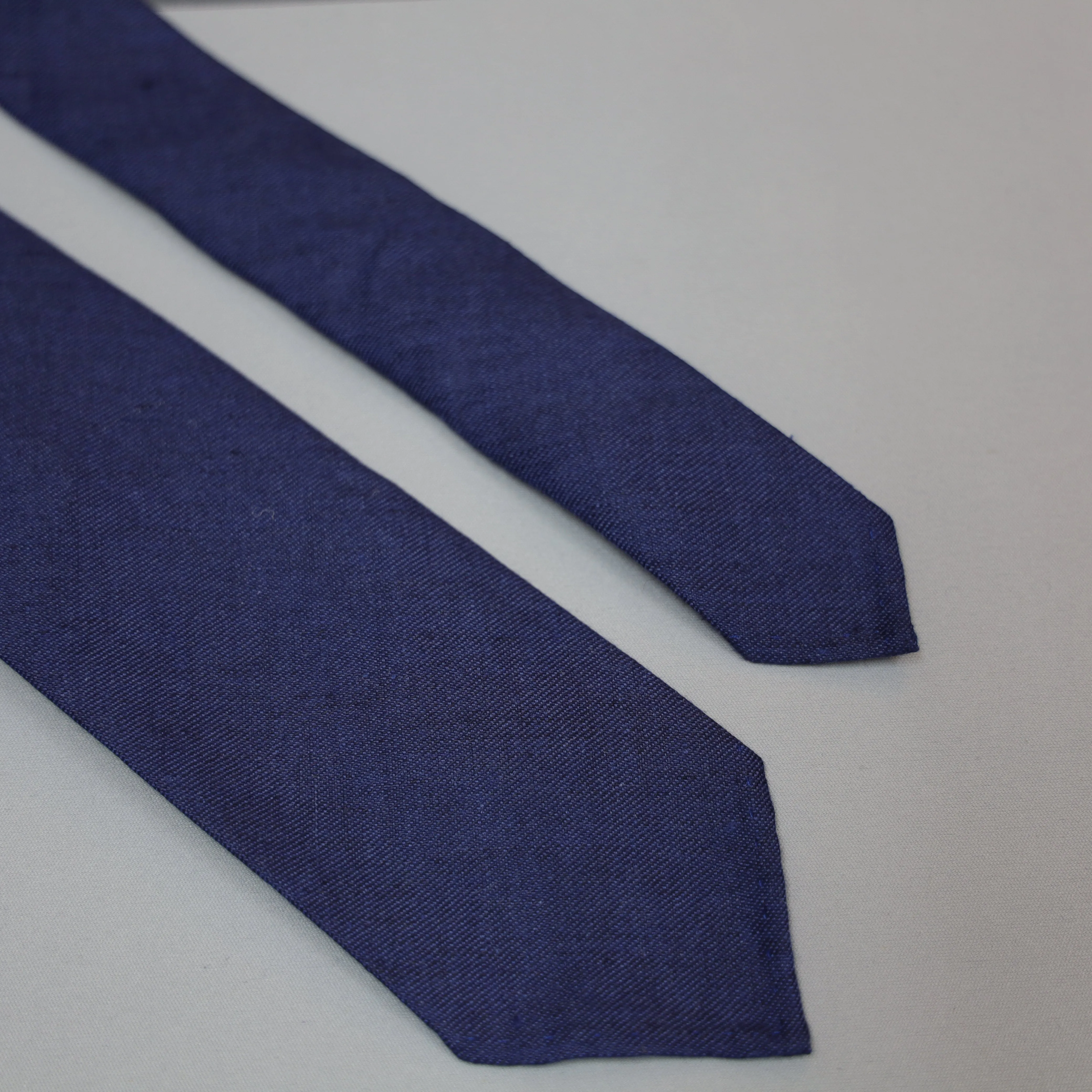 Handmade Vintage 7-Fold Tie