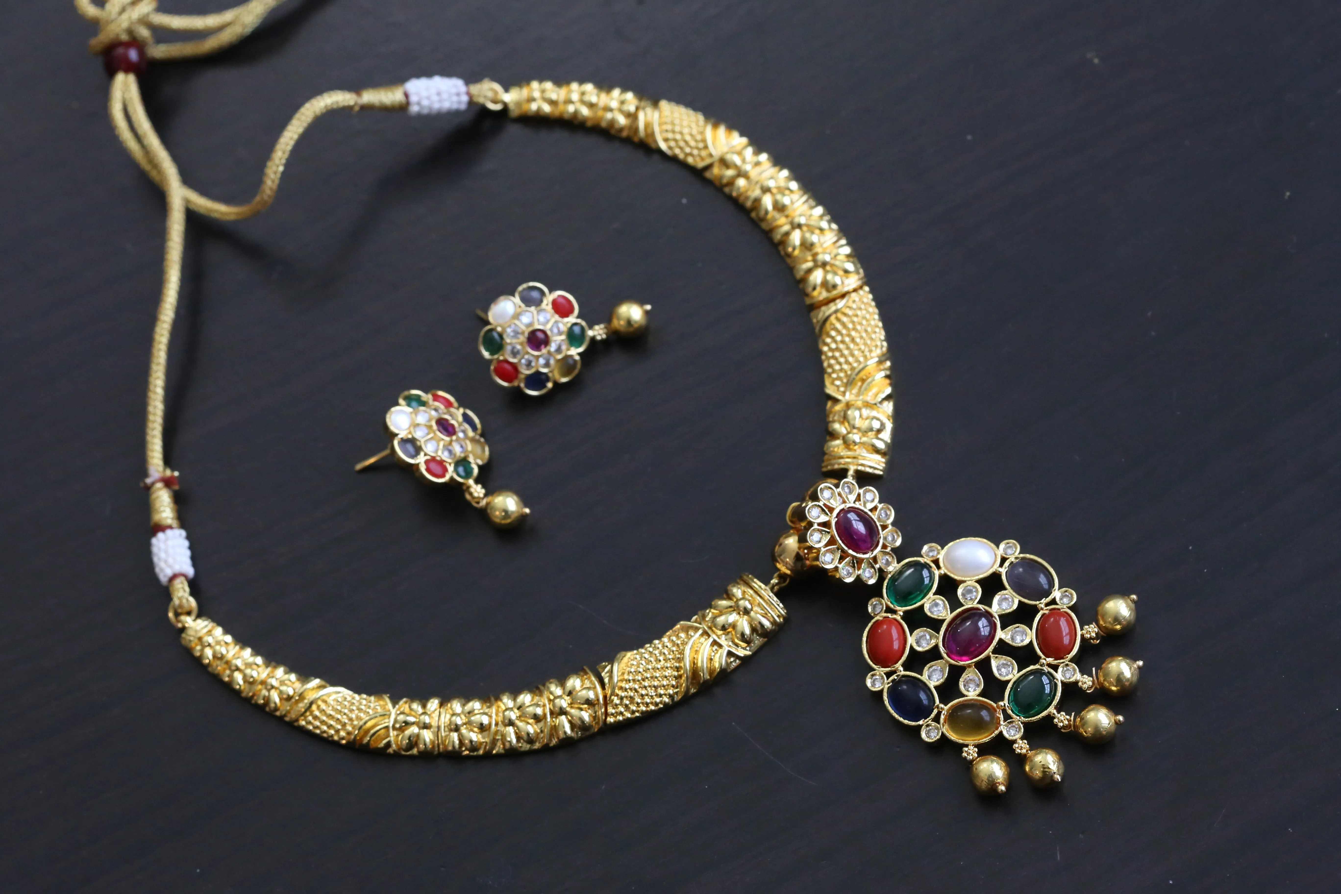 Hasli Navratan  Necklace Set