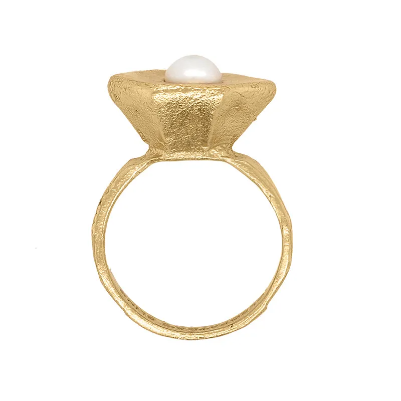 Kore Ring with Pearl - 18K Gold Plated