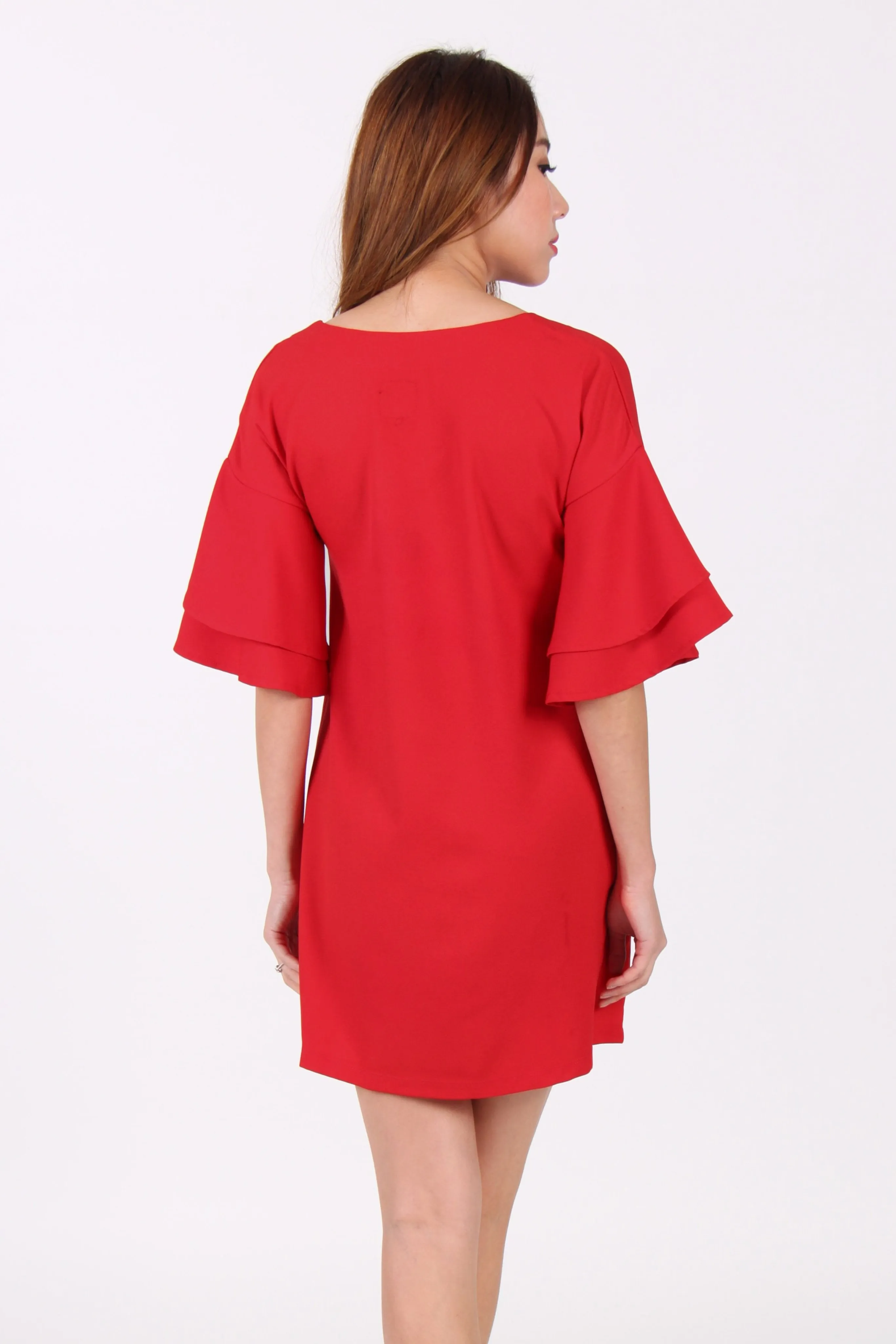 Layered Trumpet Sleeves Shift Dress in Red