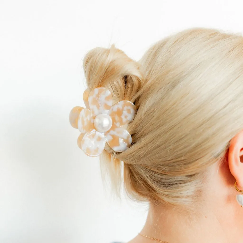 Linny Co | Gigi Flower Hair Clip in Camel with Pearl Center