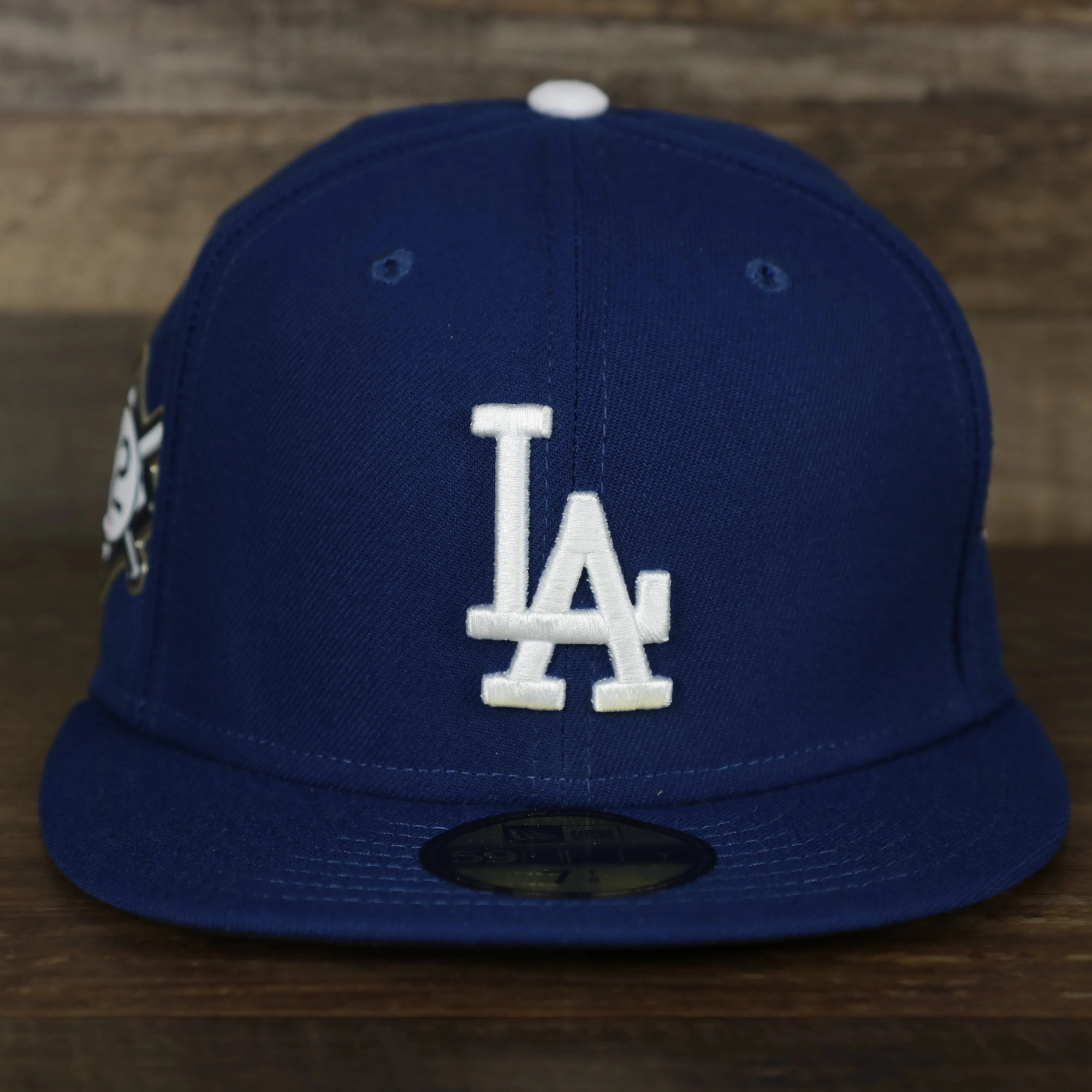 Los Angeles Dodgers Jackie Robinson Side Patch 59Fifty Black Bottom Fitted Cap | Royal Blue