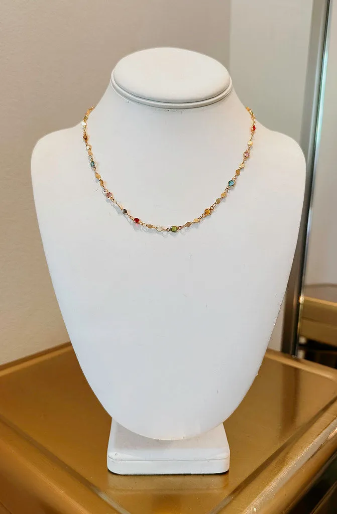 MULTI COLORED RHINESTONE NECKLACE IN OVAL