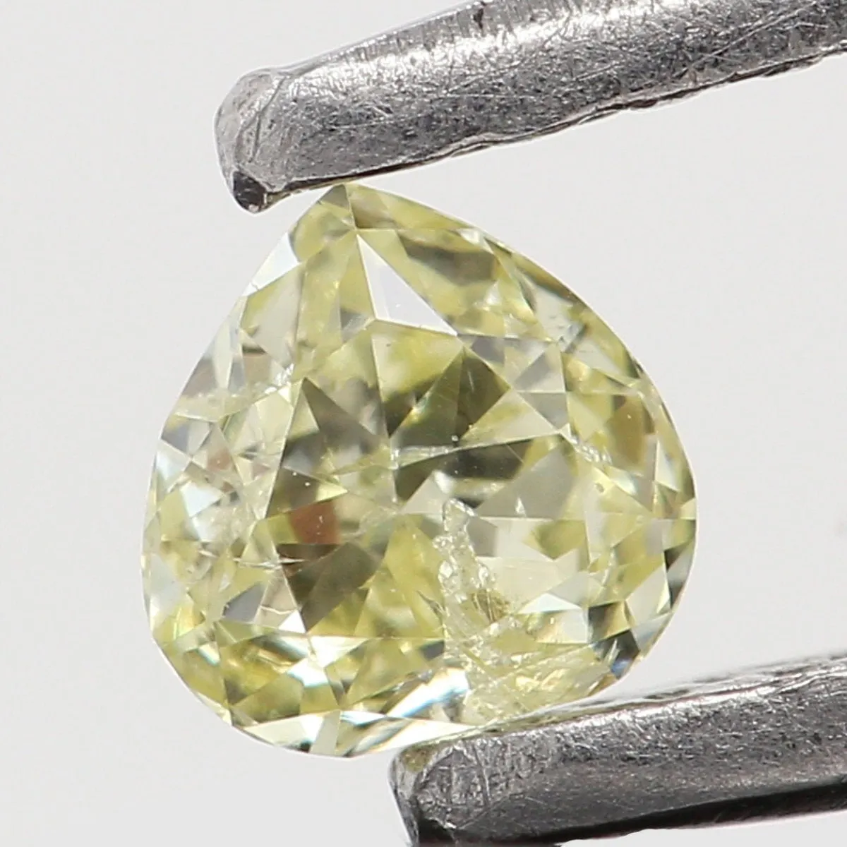 Natural Loose Diamond Heart Yellow Color SI2 Clarity 3.40 MM 0.16 Ct KR1412