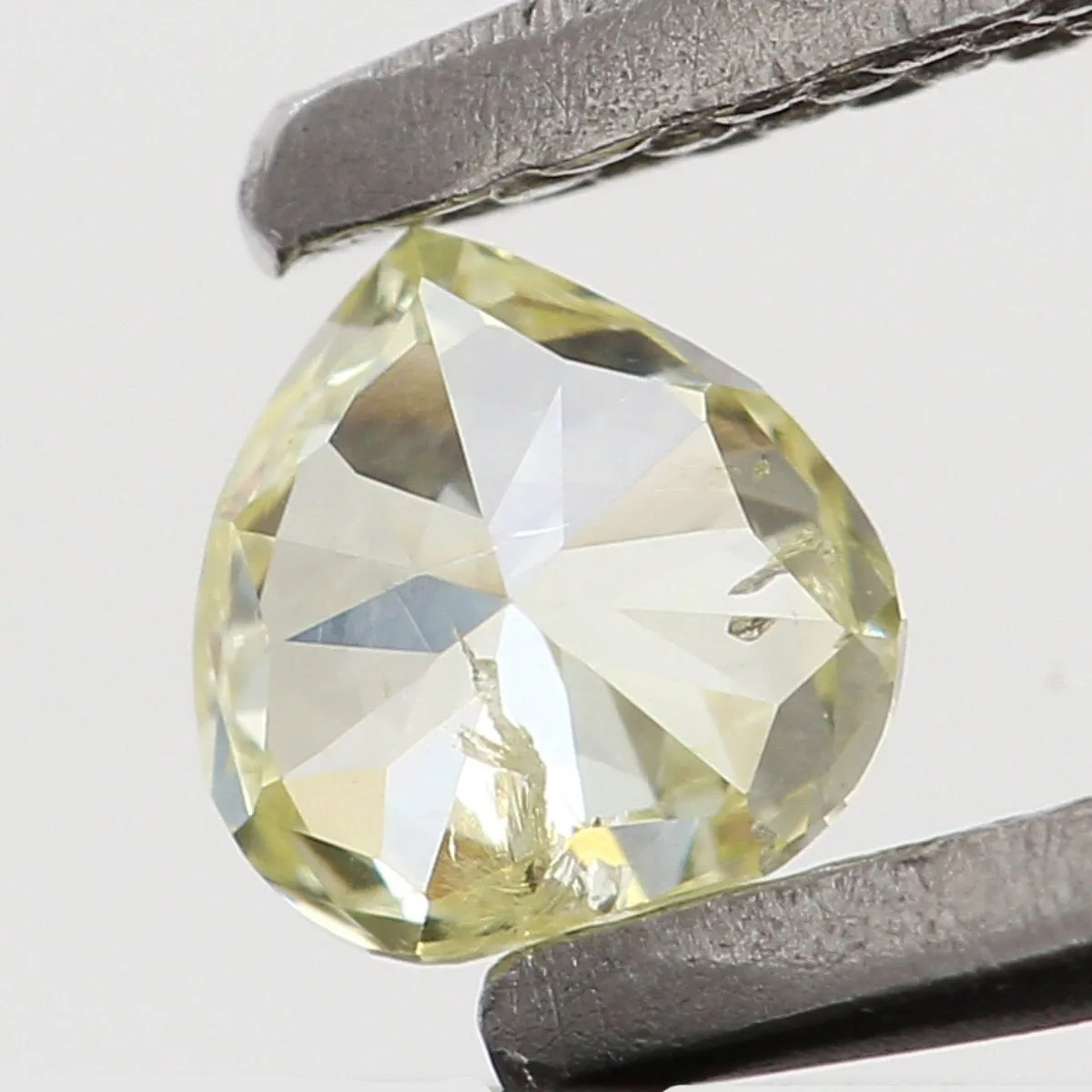 Natural Loose Diamond Heart Yellow Color SI2 Clarity 3.40 MM 0.16 Ct KR1412