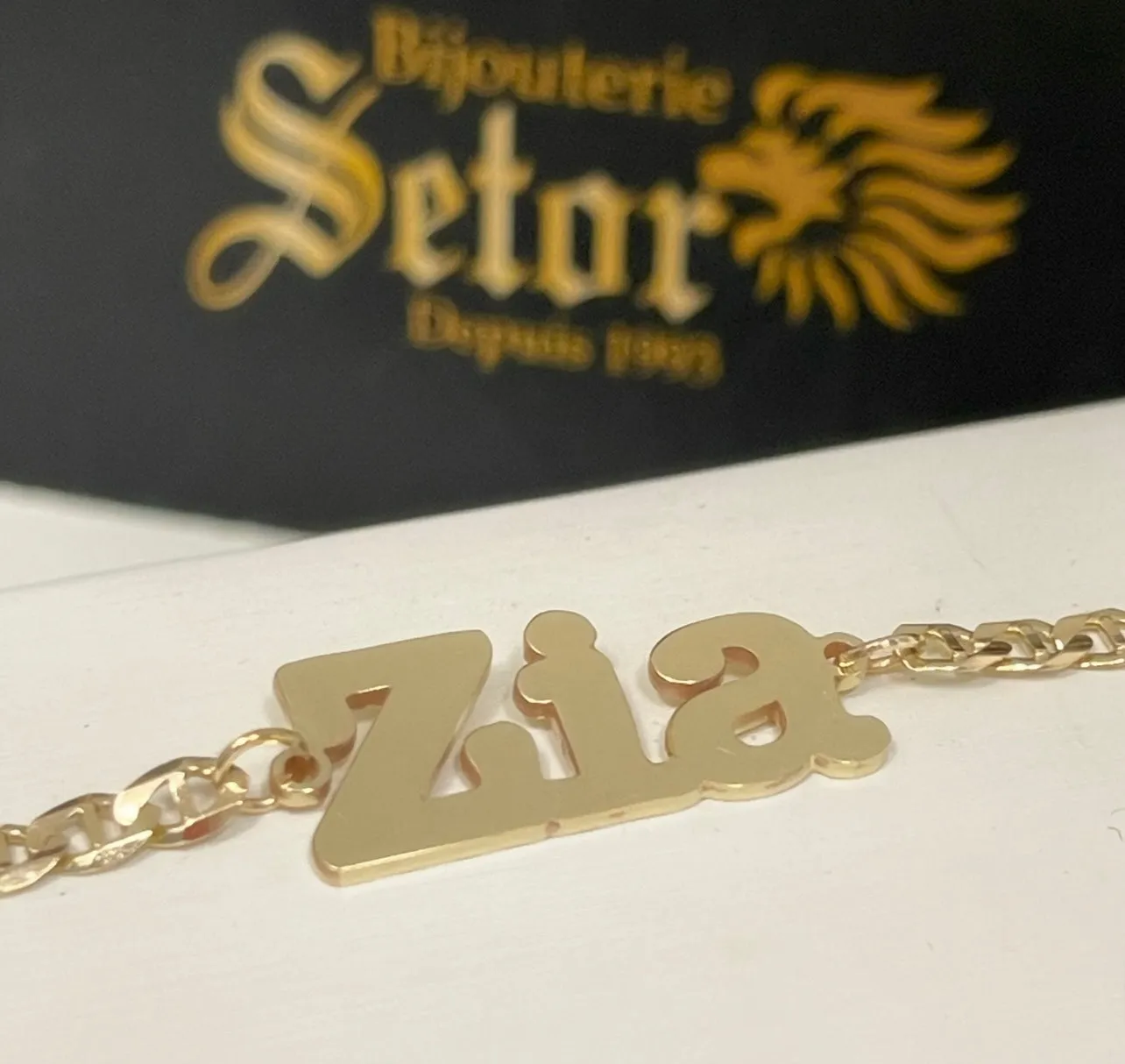 Personalized bracelet