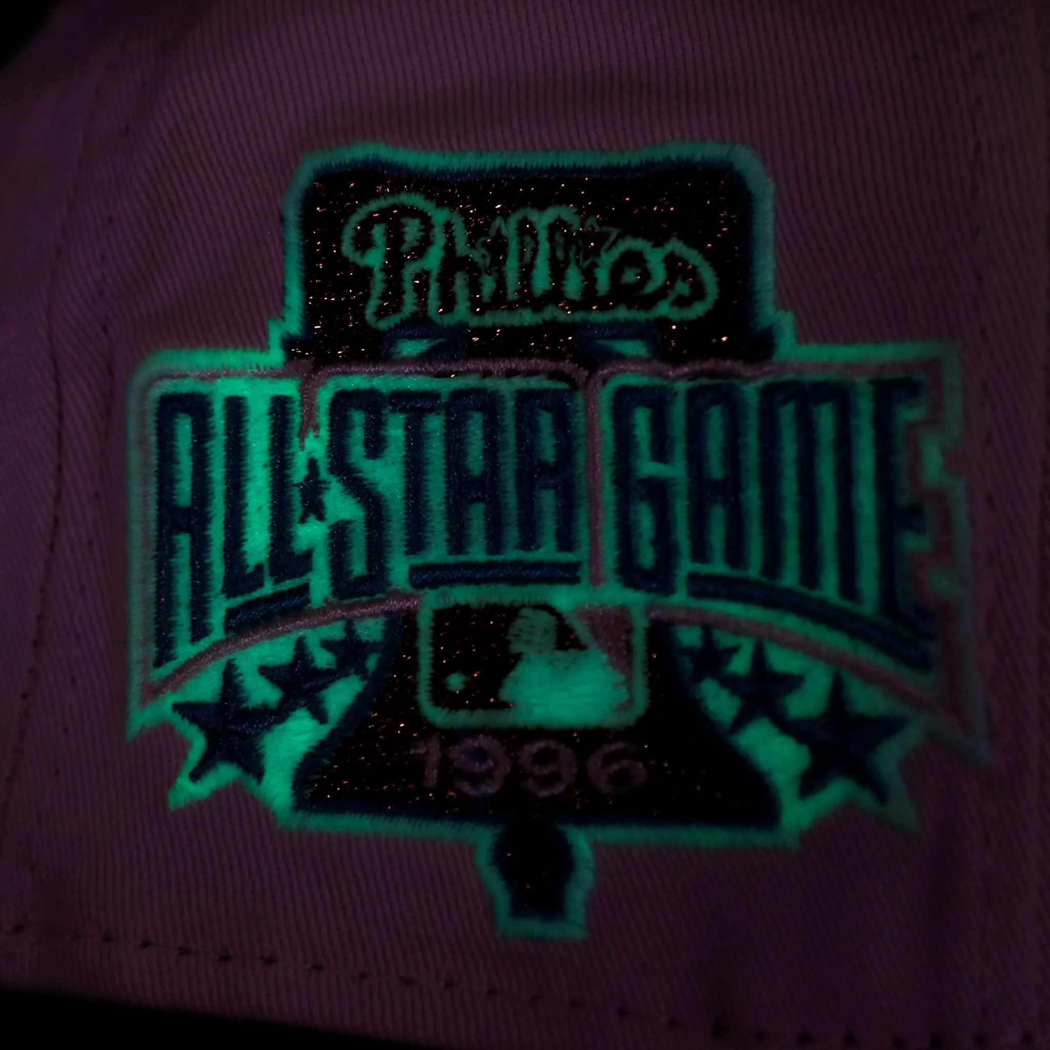 Philadelphia Phillies Glow In The Dark 1996 All Star Game il napoletano Sky Blue Bottom Side Patch 59Fifty Fitted Cap