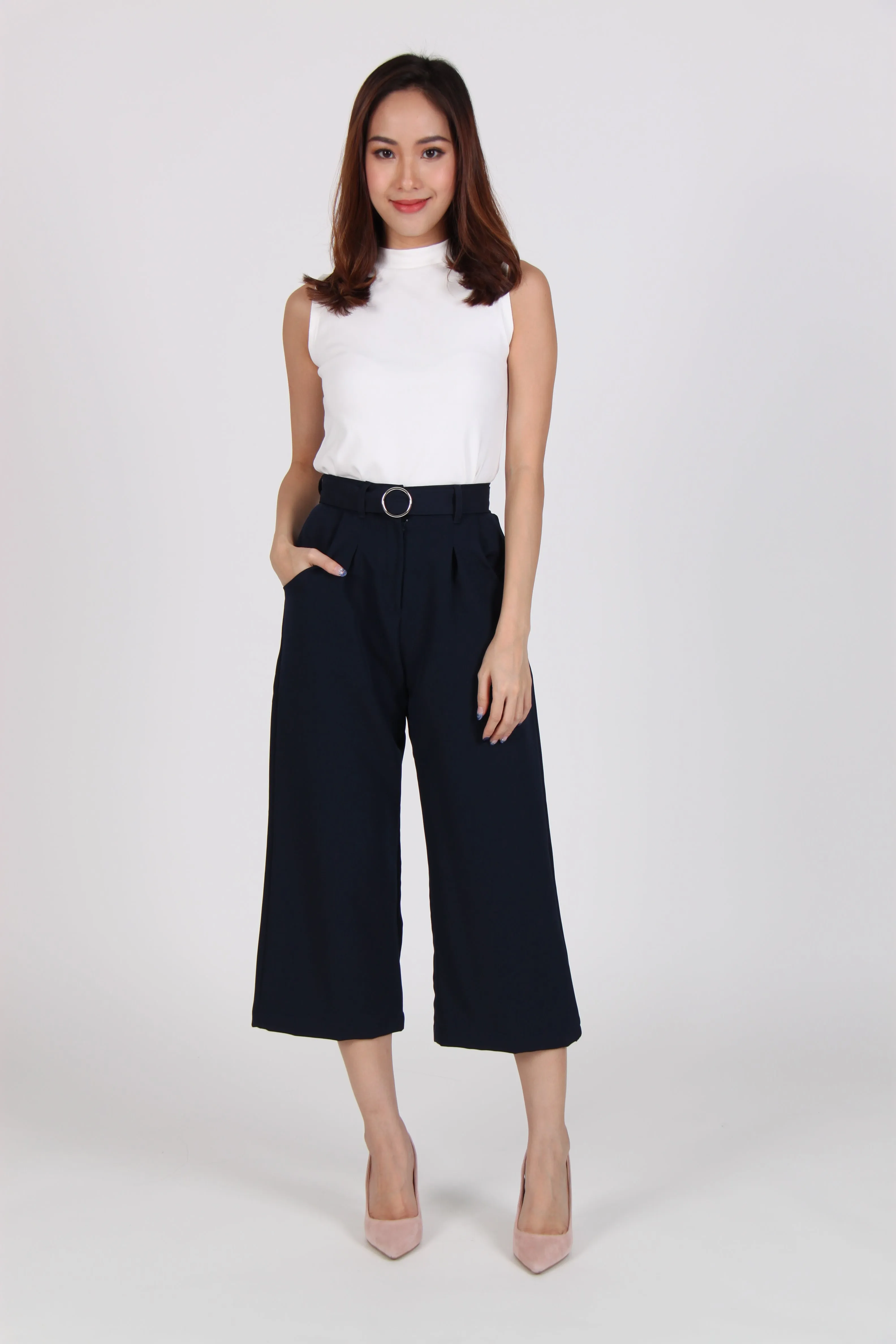 Pleats Straight Cut Culottes in Navy Blue