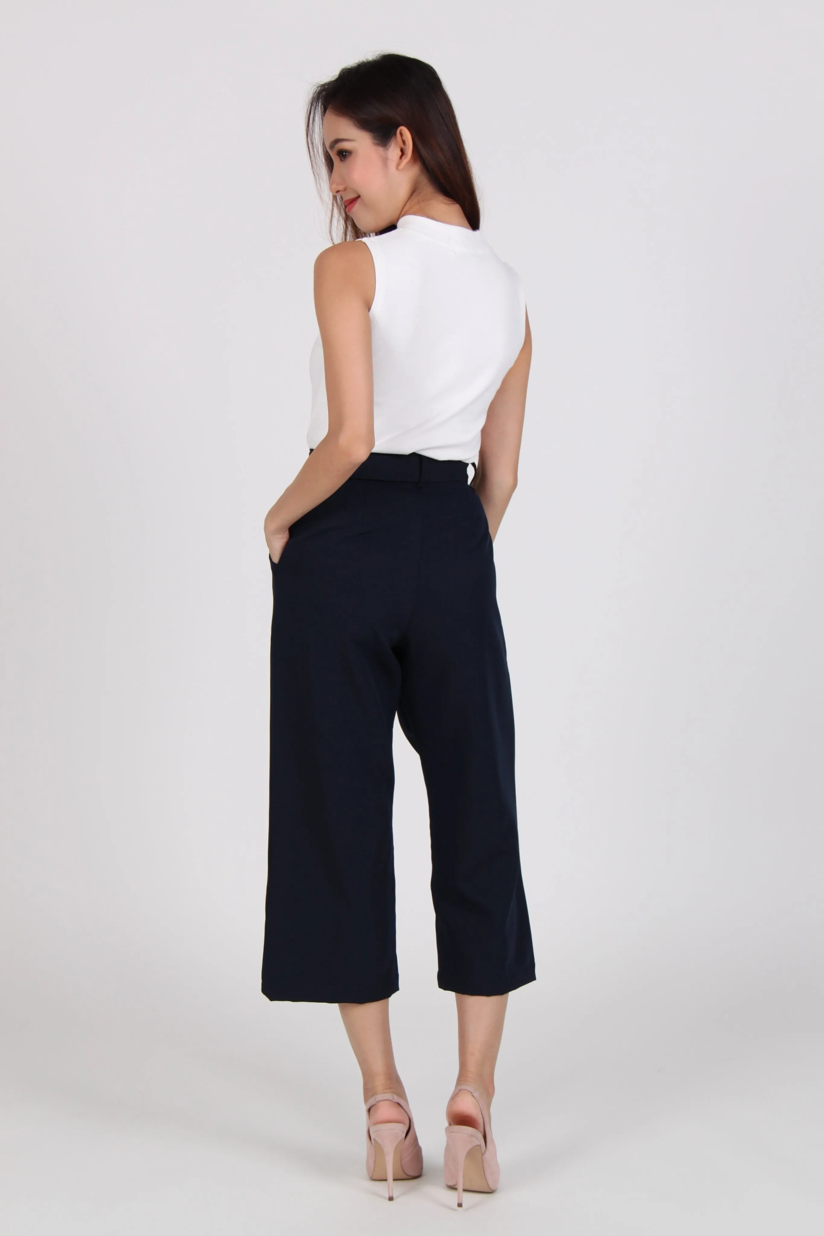 Pleats Straight Cut Culottes in Navy Blue