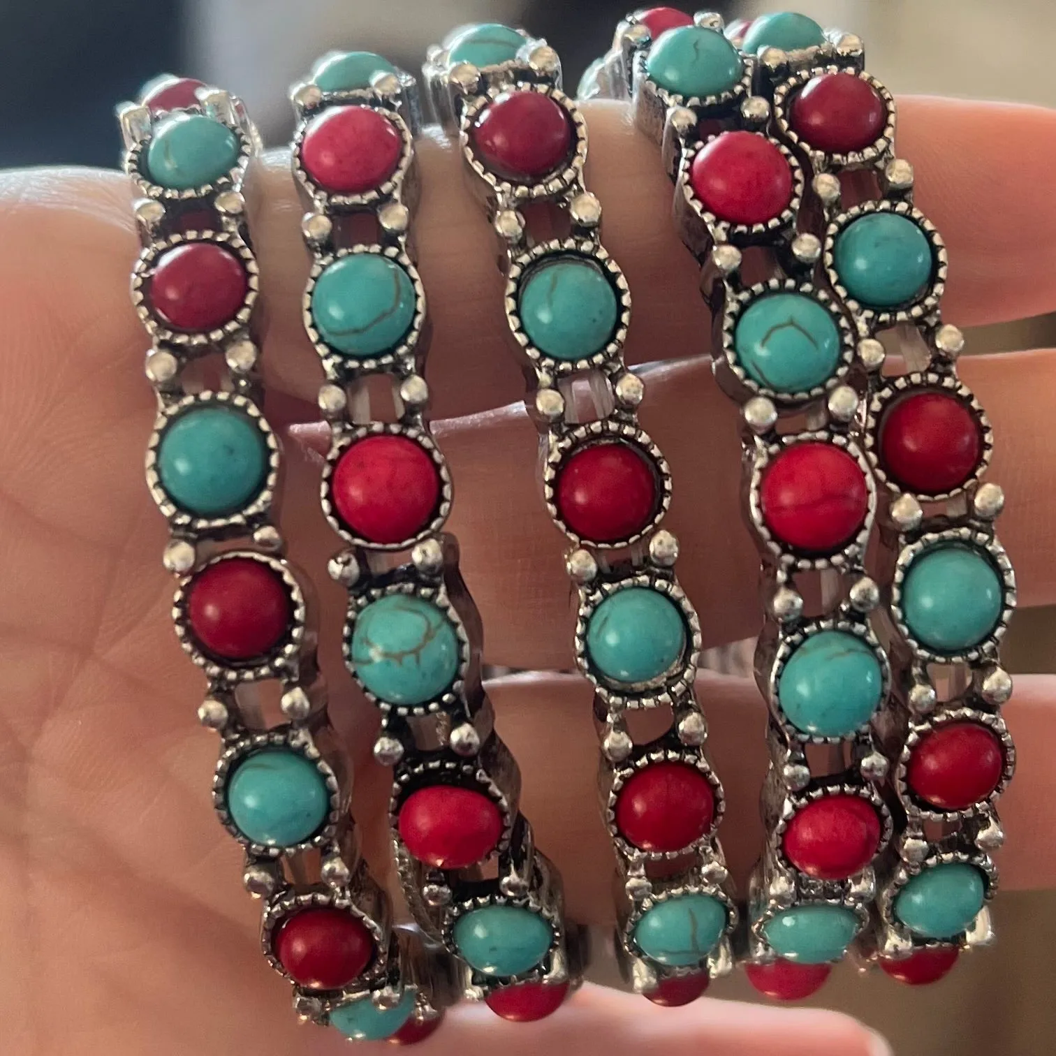 Red & Turq Circle Stretch Bracelet