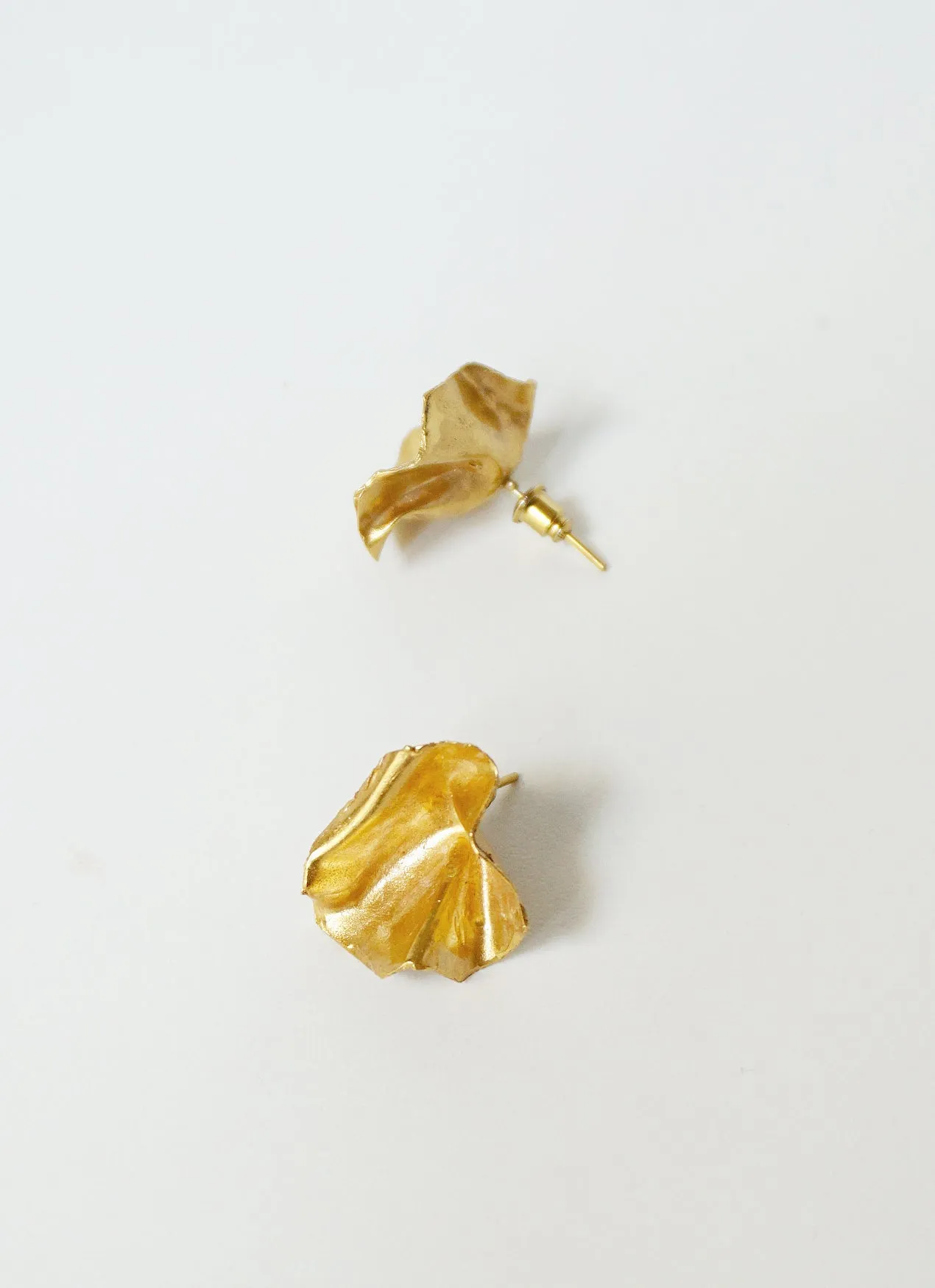 Teduh Earrings Gold