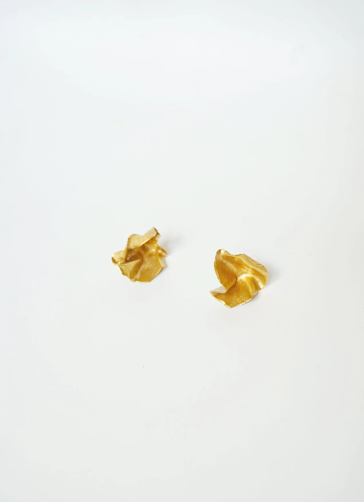 Teduh Earrings Gold