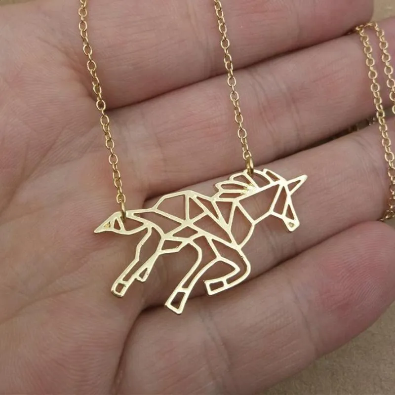 UNICORN PENDANT