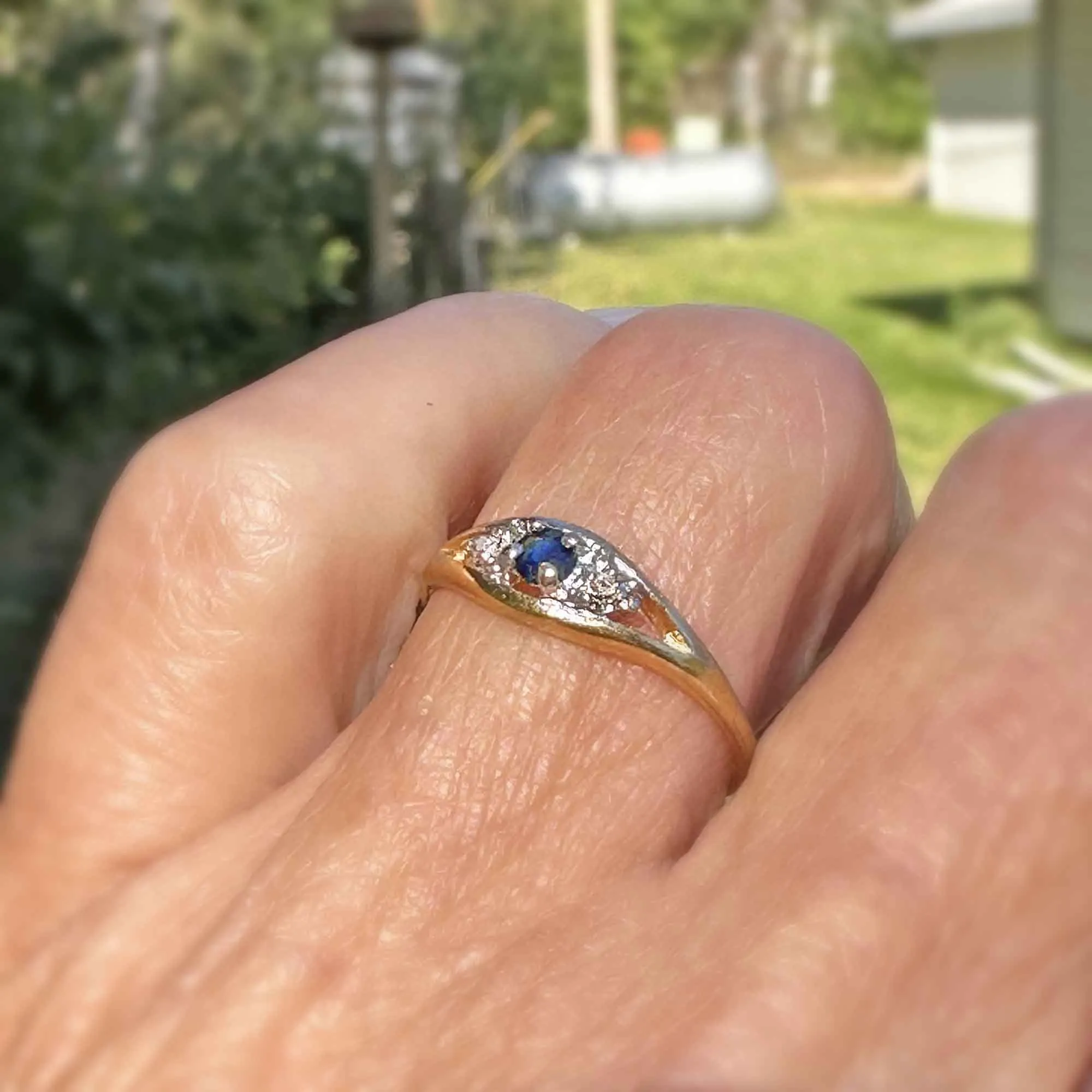 Vintage 10K Gold Diamond Accent Sapphire Ring