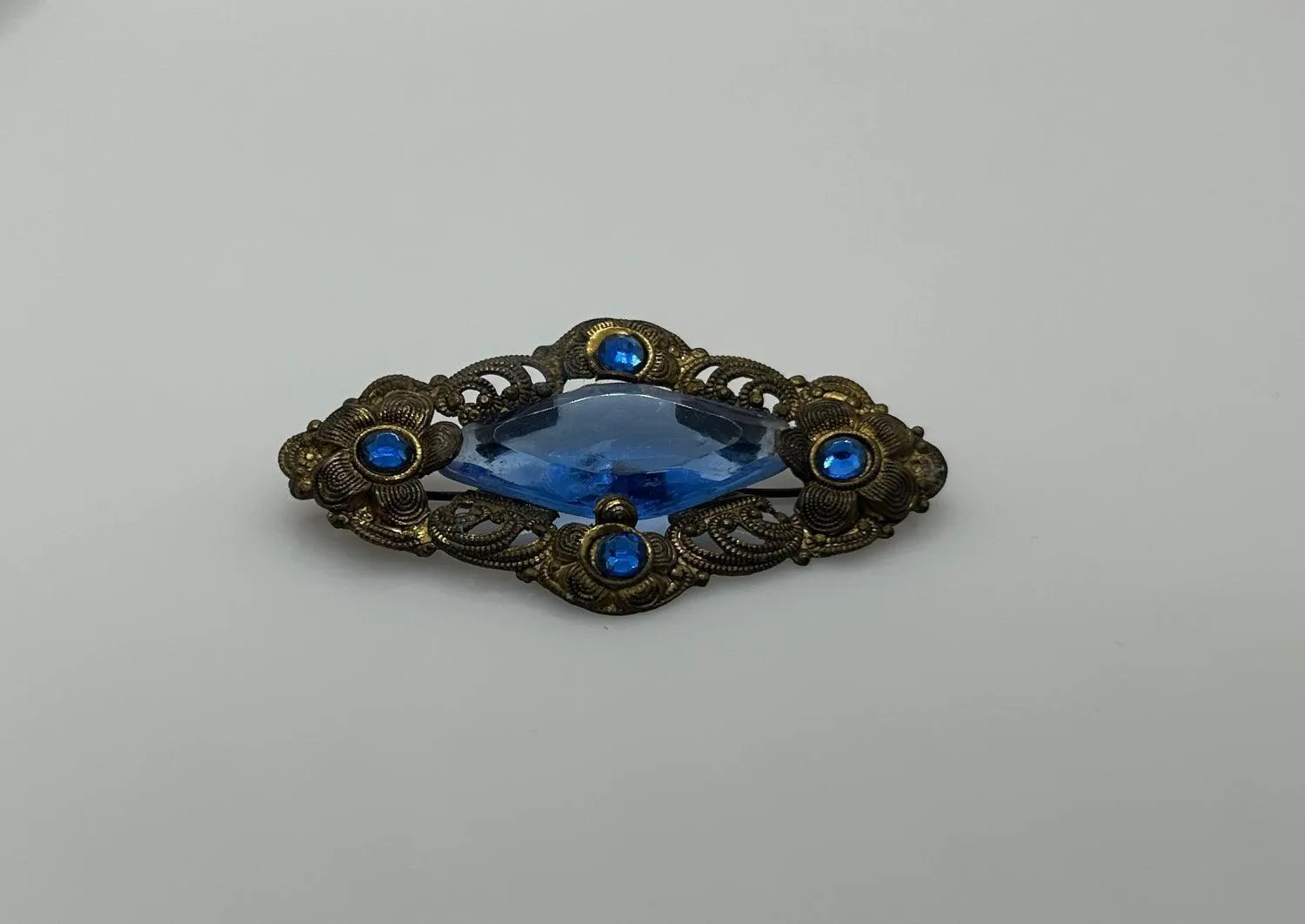 Vintage Filigree Victorian Brooch with Blue Stones